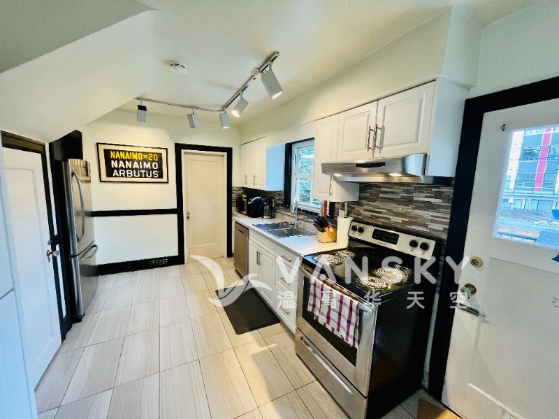 230806200713_5th photo 4.jpg